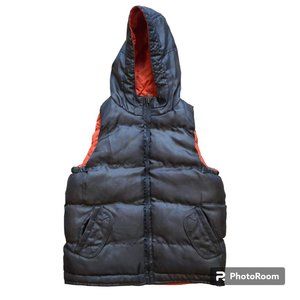 Joe Fresh grey puffer vest with hood - size 4/5T